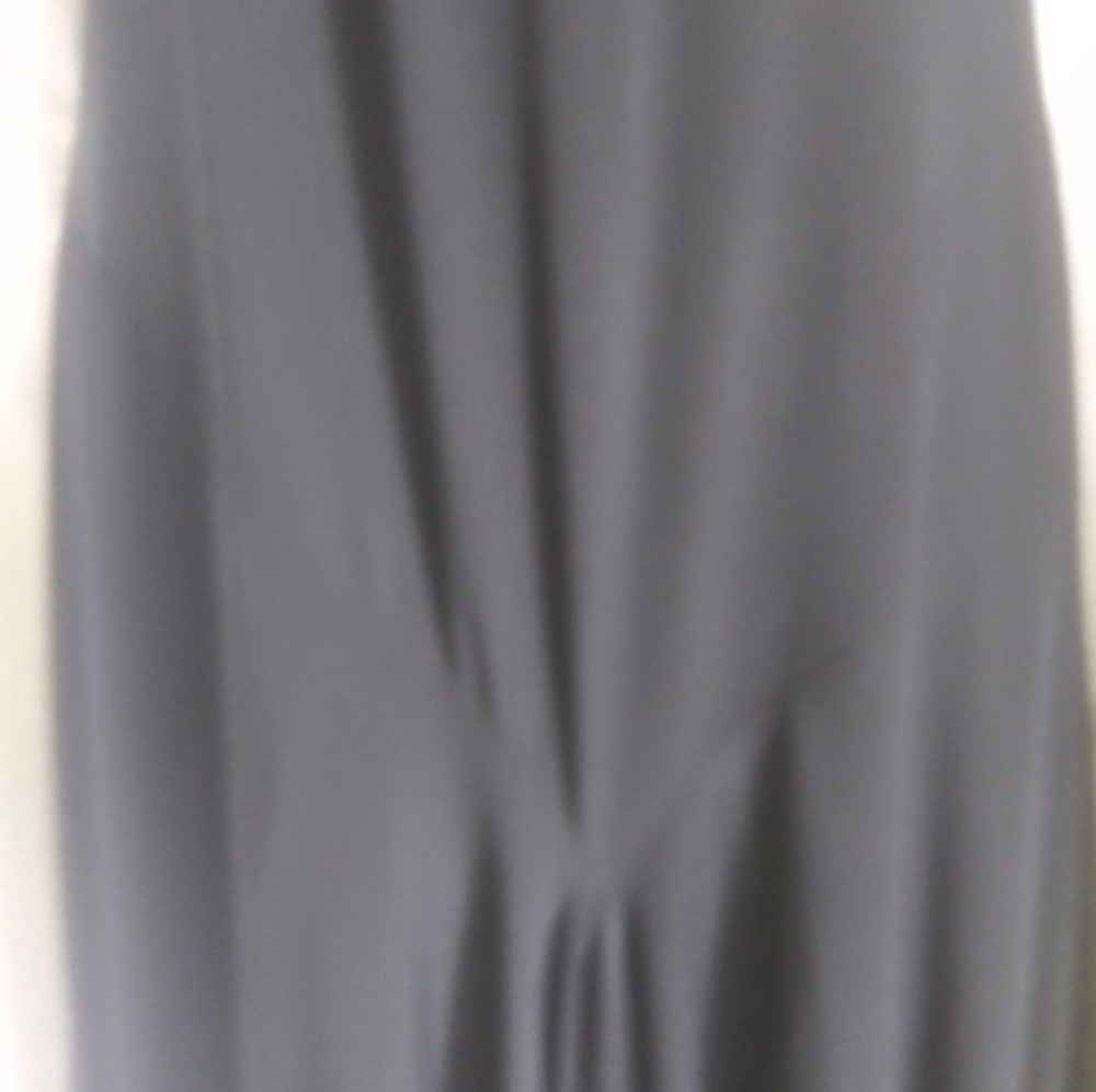 Dress - Picture 5 of 9